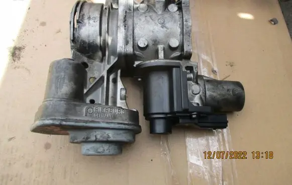 Volkswagen Touareg I Engine shut-off valve 07Z131501C