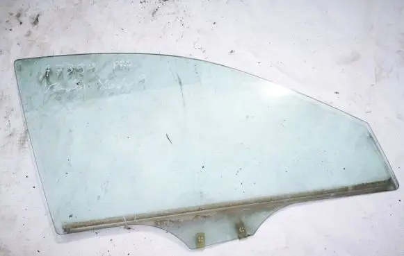 Mazda Xedos 9 Front door window glass four-door 