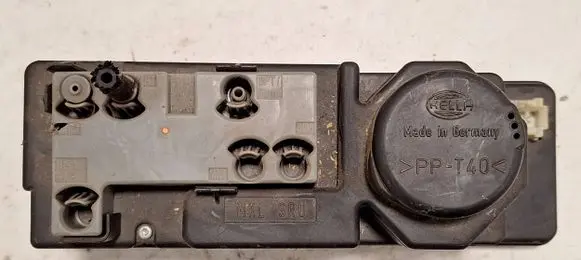 Mercedes-Benz C W202 Central locking vacuum pump 2108001548 00782827 002299306
