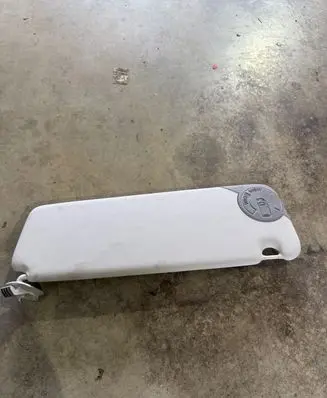 Opel Vivaro Sun visor