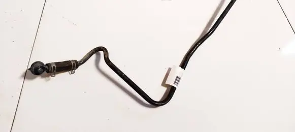Nissan Note (E11) Fuel line pipe