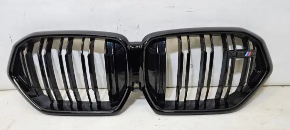 BMW X6M G06 F96 Front bumper upper radiator grill 8080761