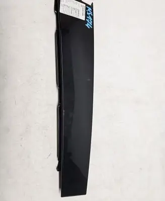 Volkswagen Tiguan Other front door trim element 5N0837902A