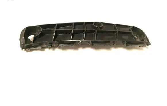 Front bumper mounting bracket
