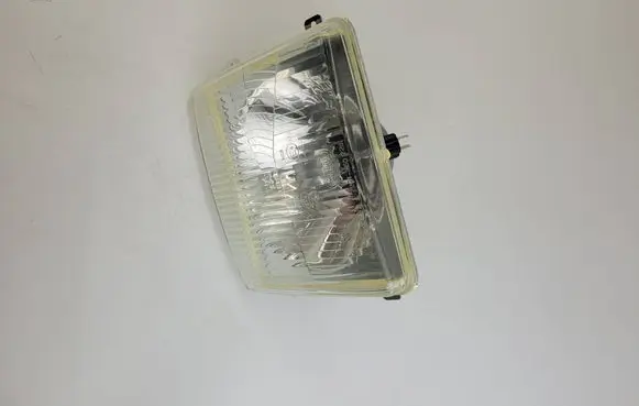 Mercedes-Benz Vito Viano W638 Headlight/headlamp A0008268299