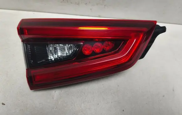 Nissan Qashqai Tailgate rear/tail lights 26555HV05A 26555HV55A