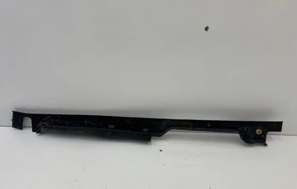Audi A4 S4 B9 Fender end trim 8W0820581