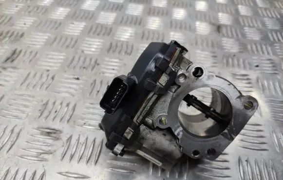 Peugeot 508 Throttle valve 9807238580