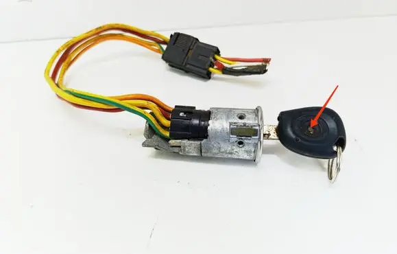 Renault Megane I Ignition lock