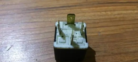 Ford Mondeo MK II Other relay 4ra00351033 4ra003510-33