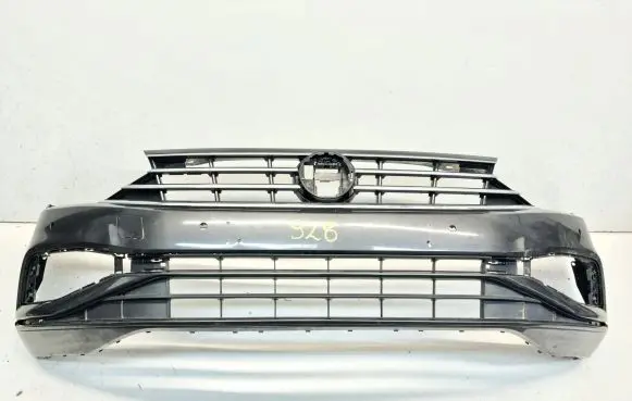 Volkswagen PASSAT B8 Front bumper 3G0807221E