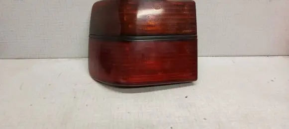 Volkswagen PASSAT B4 Rear/tail lights 1H5945111B