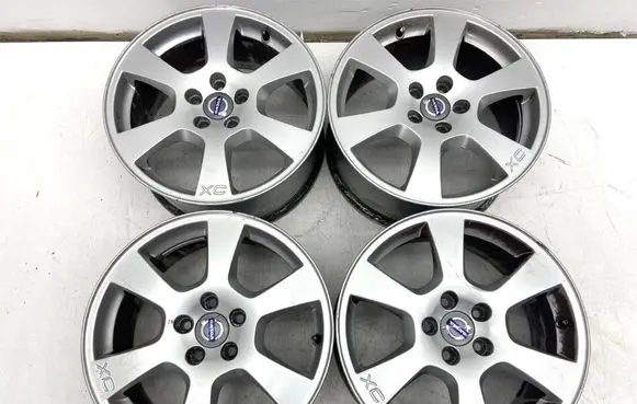 Volvo XC60 R18 alloy rim 30671480