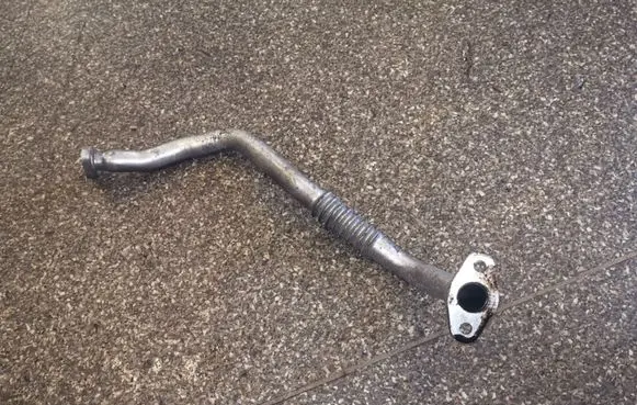 Toyota Yaris Turbo turbocharger oiling pipe/hose