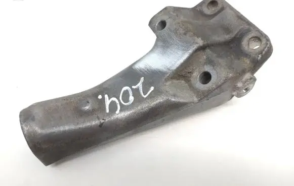 Mercedes-Benz B W245 Engine mounting bracket 464002