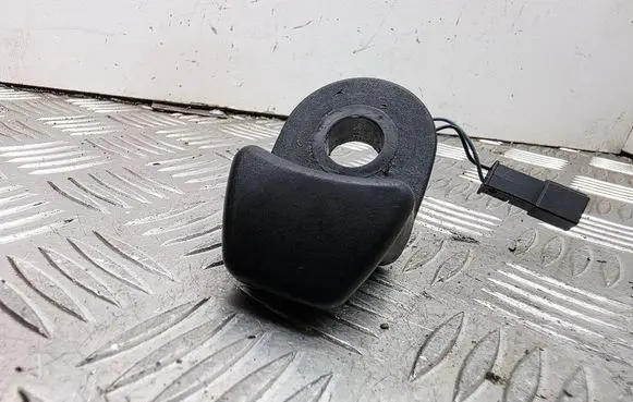 BMW 5 E60 E61 Tailgate glass/window release handle 9200673