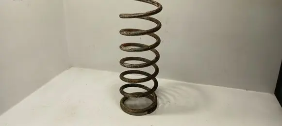 Toyota Land Cruiser (BJ70) Rear coil spring