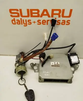 Subaru Legacy Engine ECU kit and lock set 