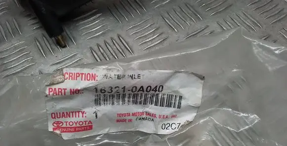 Lexus RX 330 - 350 - 400H Thermostat 163210A040