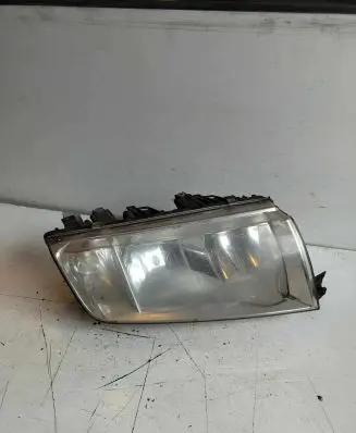 Skoda Fabia Mk1 (6Y) Headlight/headlamp
