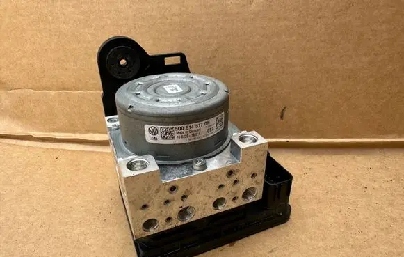 Audi Q3 F3 ABS Pump 5Q0614517DN 10022018824 0013100220183