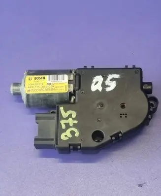 Audi Q5 SQ5 8R Sunroof motor/actuator 0390200074 8R0959591 51571651004