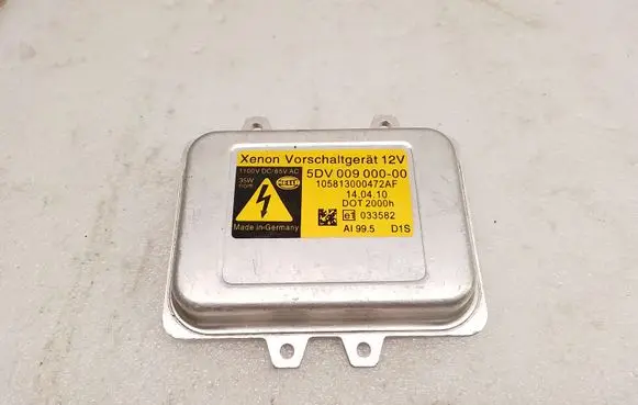 BMW 5 E60 E61 Headlight ballast module Xenon 7PP941472J