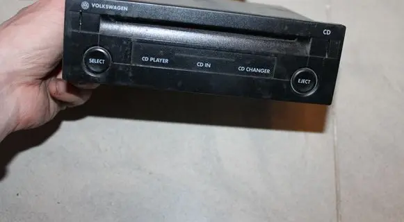 Volkswagen PASSAT B5.5 CD/DVD changer 1J0035119B