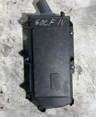Volkswagen Golf IV Air filter box 036129611AM 038129620C 0003011