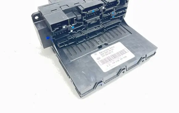 Mercedes-Benz CLC CL203 Fuse module 2035454501 5DK00848515