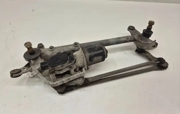 Honda Accord Front wiper linkage and motor 3122L 3220