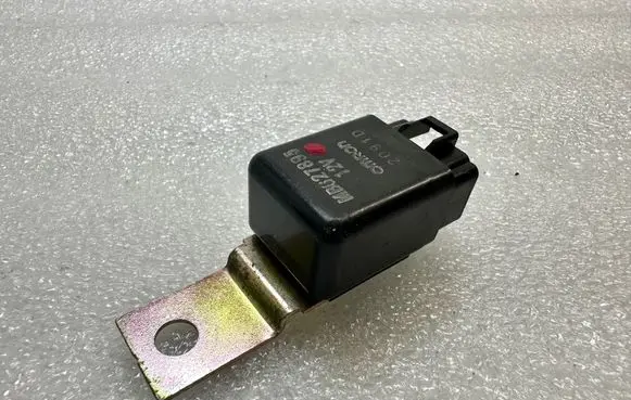 Mitsubishi Eclipse (D21A/D22A/D27A) Other relay MB627895 MB027895 2091D