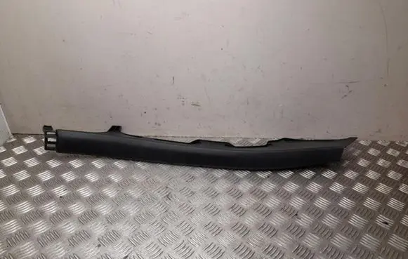 (C) pillar trim
