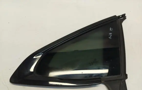 BMW 4 G22 G23 G24 G26 Rear side window
