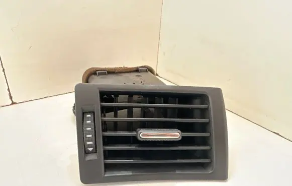 Audi A4 S4 B7 8E 8H Dashboard side air vent grill/cover trim 8E0820902F