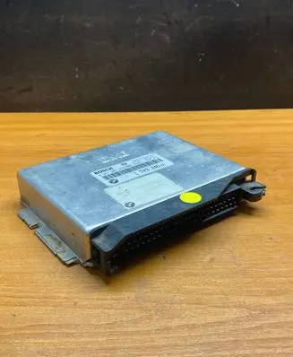 BMW 3 E36 Engine control unit/module 26RT4575 1743246 0261203276