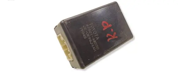 Lexus RX 450H Seat heating relay 8750148030