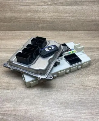 Engine ECU kit and lock set