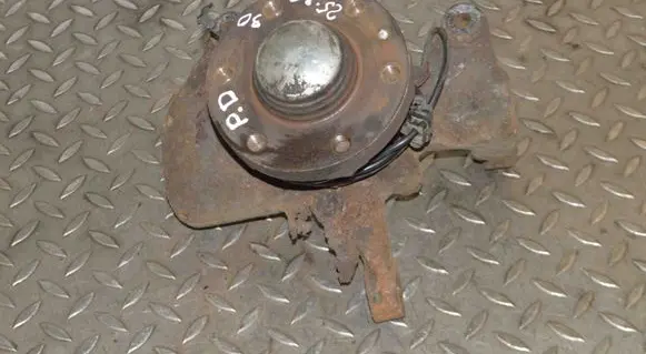 Iveco Daily 5th gen Front wheel hub