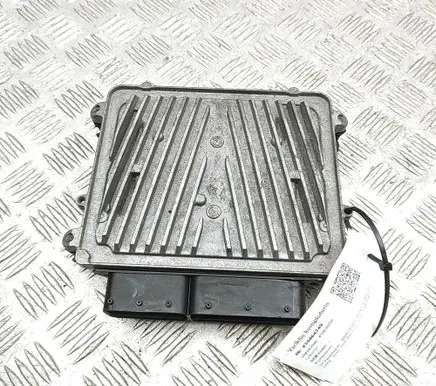 Mercedes-Benz E W212 Engine control unit/module A2731530891 A0034467040