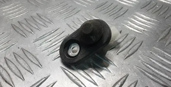 Toyota Land Cruiser (J150) Loading door sensor 