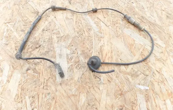 Renault Laguna II ABS rear brake sensor 8200084126