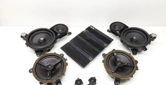 Volvo XC90 Audio system kit 8673851 30657756 8633110