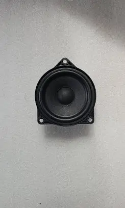 Tesla Model Y Panel speaker 107974200B 1079742