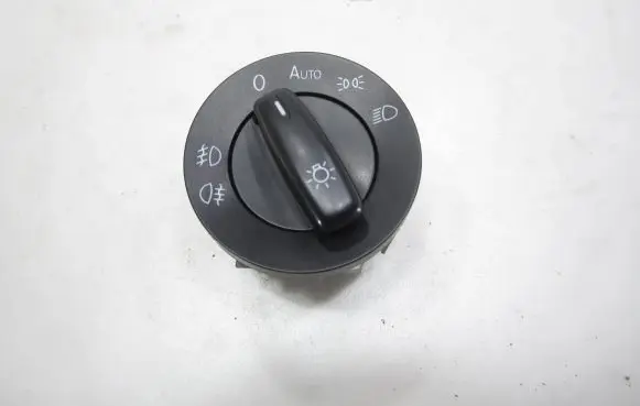 Volkswagen PASSAT B6 Light switch 1K0941431BM