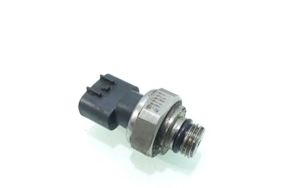 Toyota Avensis T250 Oil pressure sensor 8944851010