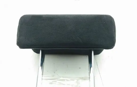 Lexus CT 200H Rear seat headrest 