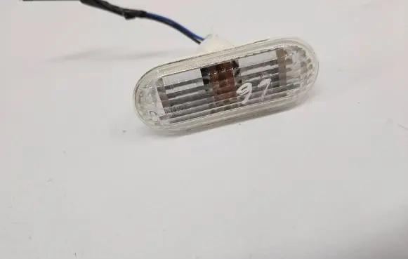 Ford Focus Front fender indicator light 4M5A13K309AA CW45117