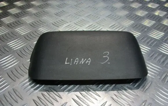 Suzuki Liana Third/center stoplight