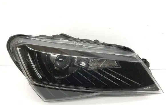 Skoda Superb B8 (3V) Headlight/headlamp 3V1941016A